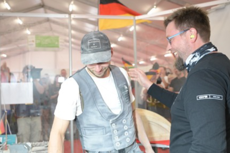 Johannes mit Experte Aaron Knust